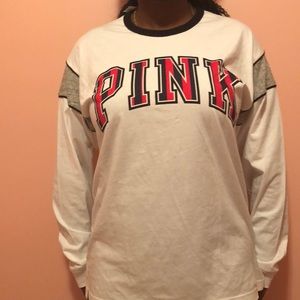 ✨PINK Victoria’s Secret long sleeve t-shirt✨